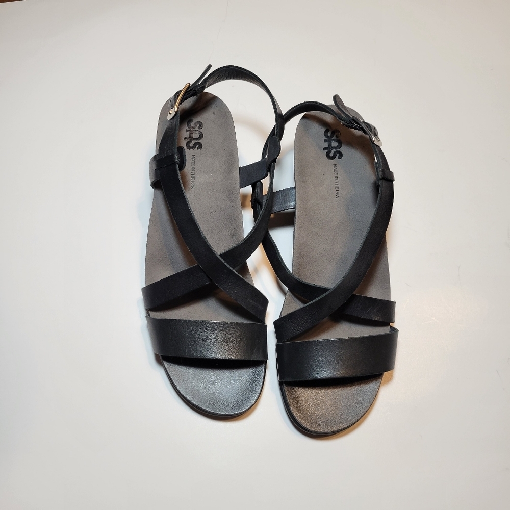SAS Black Womens Nouveau cross strap heeled Sandals Made in the USA Size 8N